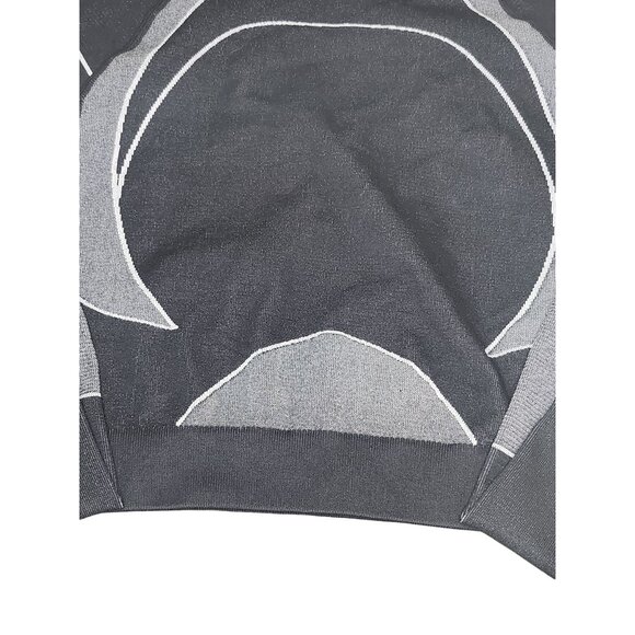 Woman's‎ Crop  Top with Keyhole back Size Med - Picture 4 of 5